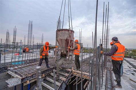 Penghitungan Kubikasi Pengecoran Beton: Panduan Penting untuk Kontraktor Profesional