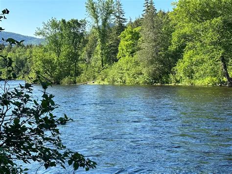 Penobscot Lake, Maine Go Fishing, Boating or Take a Vacation