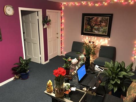 Pensacola massage. Find and book highly rated professional massage therapists, reflexologists and bodyworkers near you Book the perfect massage near Pensacola today on … 