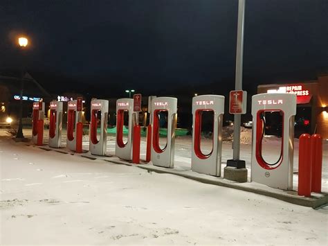 Penticton Tesla Supercharger now open [British Columbia]