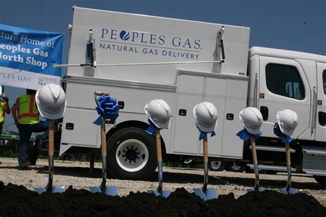 Peoples gas delivery. As part of Peoples commitment to maintaining the safe, reliable delivery of natural gas through its 15,000 miles of pipeline infrastructure, we are in the midst of investing nearly $2 billion to replace and modernize more than 1,000 … 