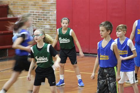Saugerties Athletic Association. 9-10 Biddy Basketball is for Girls and Boys who have reached age 9 by December 1st. Games are played at Riccardi Elementary school on weeknights. Team practices are Friday through Sunday at Donlon Auditorium in the village. 9-10 Biddy League Standings and Schedules. 9/10 League Rules.. 