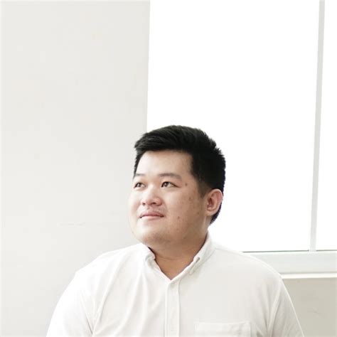 Perez James Linkedin Surabaya