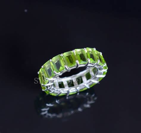 Peridot Eternity Band - Etsy