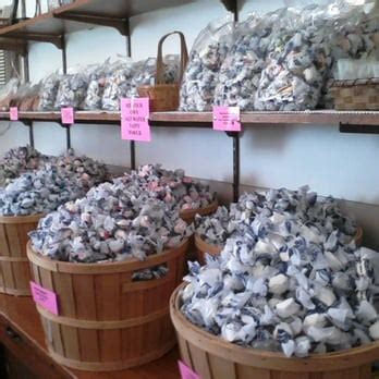 Perkins Cove Candies