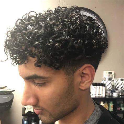 To give you a better idea of the differences between tight perms and loose perms, here is a tight perm vs loose perm comparison table. Might use straight rods that start the curl an inch away from the roots. Uses perm rods that are under an inch. These can go down to the smallest size, 1/16 of an inch, if the hair is short.