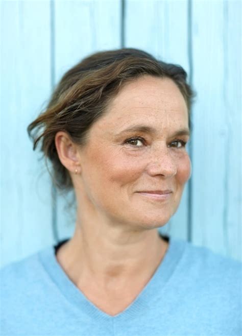 Pernilla August - Wikipedia