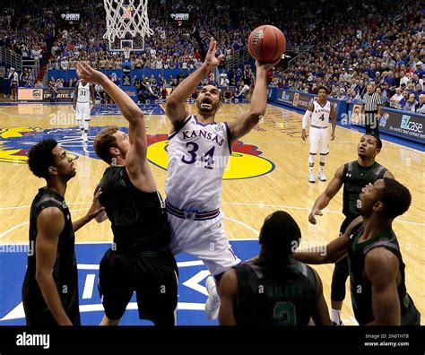 Read up on Perry Ellis's biography, career, awards and more on ESPN.. 