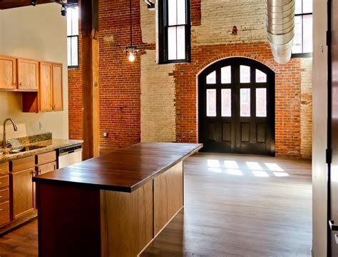 Pershing hill lofts. About Pershing Hill Lofts Perfectly situated in the heart of downtown Davenport, the former Crescent Electric Company currently is being redeveloped into luxury lofts. 511 Pershing Avenue, Davenport, Iowa 52801 563.823.5149 propertymanagement@ruhlhomes.com 