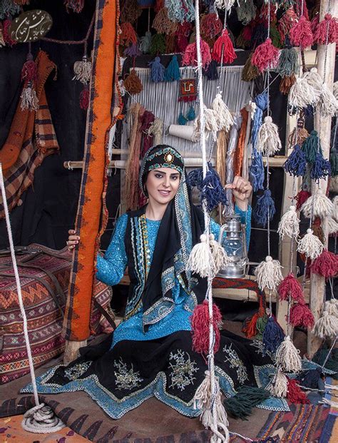 Persian Clothing: A Rich Combination of Colors and Patterns