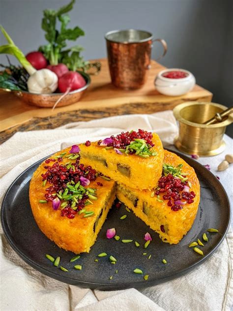 Persian New Year recipe: Tahchin (Iranian Savory Crispy Saffron Rice “Cake”)