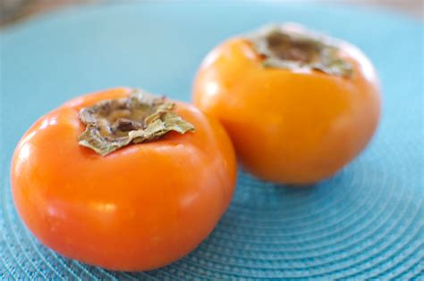 The skin is a pleasing red color. But the top reason why this type is one of the more common varieties is because of the texture that holds well even as it sits on the shelf. Many Asian persimmons are seedless, but this particular variety has seeds. 3. Fuyu.. 