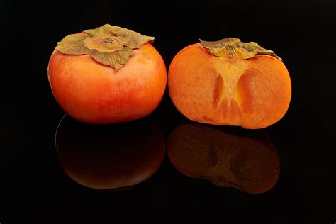 Kaki (Japanese Persimmon) While not technically part of the pome fruit category, kaki are similar to nashi and apples in their shape, size, crispiness and the way they are eaten. Kaki are most commonly enjoyed raw after being peeled and cut into pieces. But they are also eaten in dried form.. 