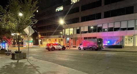Person arrives at hospital with potential gunshot wound after shots fired near Yonge and Sheppard