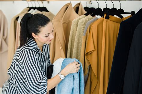 Personal fashion stylist. Adopt the four-or-more rule. When it comes to outfit building, one of the most important style tips personal stylist Laurie Brucker lives by is the four-or-more rule. This four-part strategy says ... 