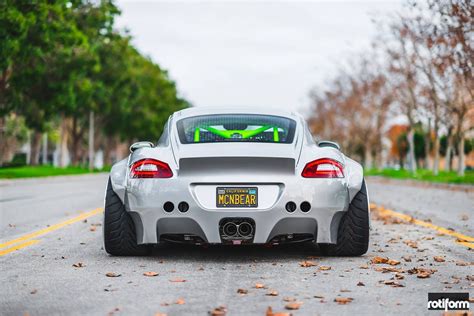 Personalized Porsche Cayman In Motion Men