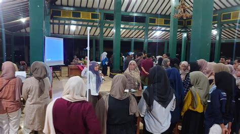 Pertemuan Gay Remaja