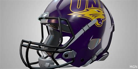Pesek-Hickson scores 2 TDs and Northern Iowa holds off Illinois State 24-21