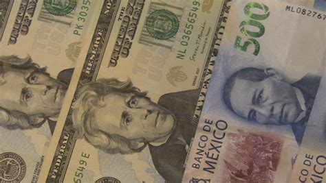 Peso at its strongest point versus U.S. dollar in almost 8 years