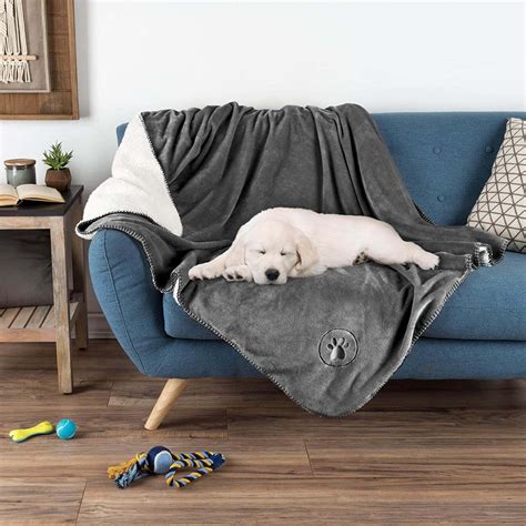 Pet blanket for couch. Best for throw blankets on couch or pet beds. This reversible blanket comes in 2 sizes (40×30 inches and 50×60 inches) and multiple color options. The thickness is about 0.25 inch. This blanket is suitable for the living area, to be used as a throw blanket on the couch or pet beds. 