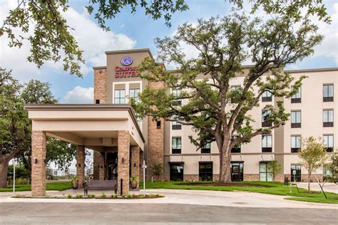 Pet friendly hotels in austin tx. Places to stay near Austin are 987.74 ft² on average, with prices averaging $329 a night. PetFriendly makes it easy to find and compare hotels, resorts, and holiday rentals in Austin with prices often listed at a 30-40% off the rack rate. Just enter your destination and secure your pet-friendly place to stay today. Show more. 