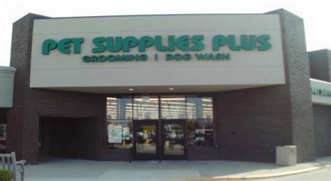 Best Pet Stores in Elk Grove Village, IL 60007 - Pet Supplies Plus Arlington Heights, Second Chance, Bentley's Pet Stuff, Beyond the Reef, Oak Park Natural Pet and Fish, Peppo's Pets, Reef Imports & Hatchery, PetSmart, PetPeople by Hollywood Feed. 
