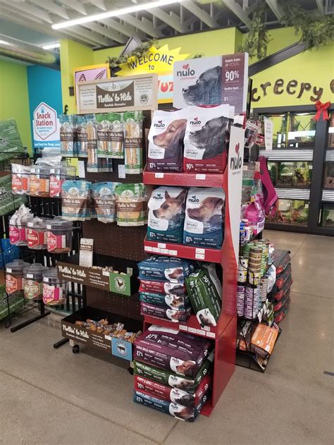 Pet stores madison wi. Big Kahuna is your one-stop tropical fish shop. We have everything from the live fish to aquarium accessories. Visit our online aquarium store now! Skip to content. Close menu. HOME; ... MADISON, WI 53713 (608) 848-1288 RETAIL HOURS M-F 12PM - 7PM & SAT 11AM - 6PM. RETAIL STORE IS IN THE REAR OF THE BUILDING. PARKING … 