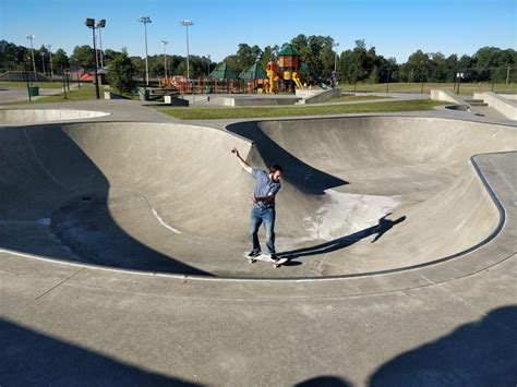 Petal Skate Park Petal MS - The Skateboard Shop