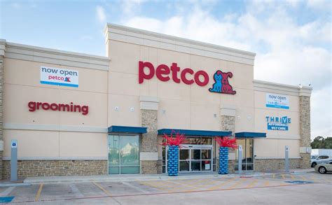 Petco Animal Supplies Stores, Inc. Hospital Medical Leader ...