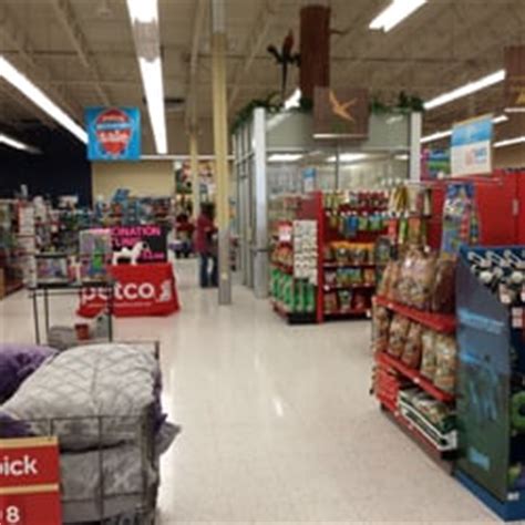 Reviews on Petco in Grand Junction, CO - Petco, Chow Down Pet Supplies, PetSmart, Casa De Pets, Dog Dynasty, TLC Grooming By Danielle, J & M Aquatics And Pet Center, All Pets Center, Mesa Feed & Farm Supply, Scally-Wags Pet Salon. 