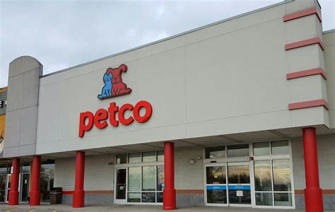 Visit your local Petco at 1742 Hamilton Blvd. in Sioux City, IA for all of your animal nutrition, grooming, and health needs.. 
