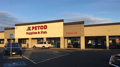 Petco salem oregon. From small reptile pets with minimal diets to large colorful species with unique habitat requirements, Petco has your reptile needs covered so you can enjoy creating a happy, healthy life with your pet. Choose the reptile that is right for you by learning their unique habitat preference and proper care. Shop Petco's live reptiles for sale ... 