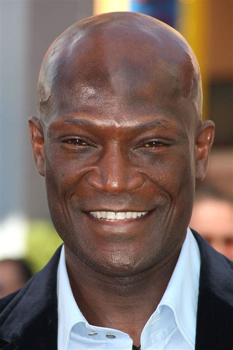 Peter Mensah Oyuncu. 