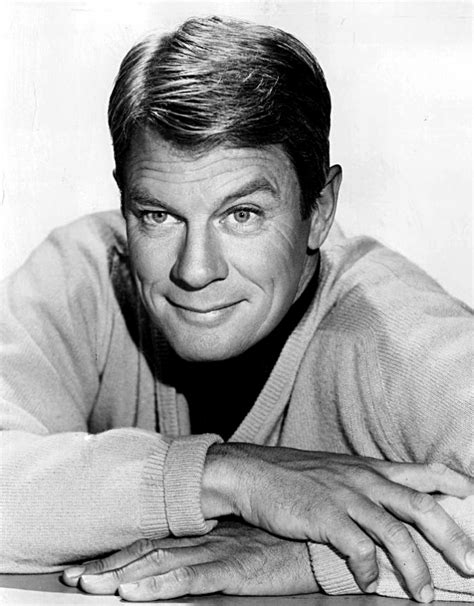 Height: 6 ft 7 in (2.007 m) Profession: Actor, Soldier, Television Producer Nationality: ... James was the older brother of Mission: Impossible actor Peter Graves. Peter Graves Net Worth;