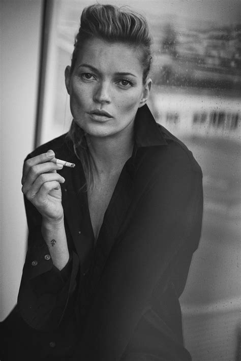 Peter lindbergh photography. Sep 3, 2021 · In the two years before his death on September 3, 2019, famed photographer Peter Lindbergh self-curated his first exhibition, pulling more than 140 photographs from his extensive archive, dating ... 