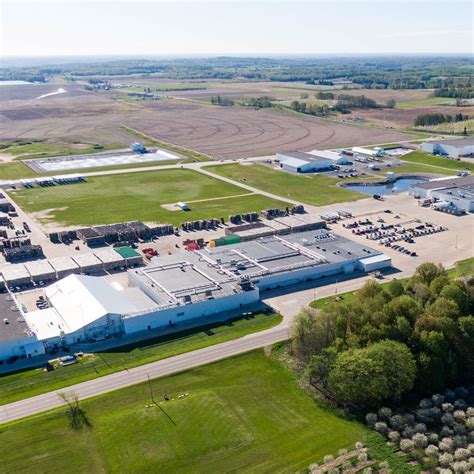 Peterson farms. The relocation of the processing of Cheribundi’s tart cherry juice to Peterson Farms is a strategic decision as the Michigan grown Montmorency Tart Cherries will now be … 