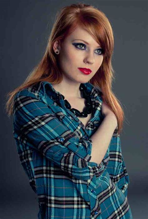 Petite Emily Leaks [SEX VIDEO] 167 Photos