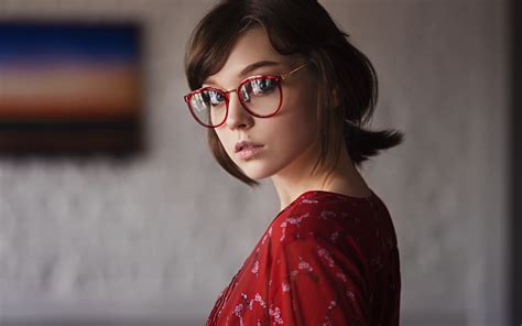 Petite brunette with glasses. Download and use 100,000+ Girl With Glasses stock photos for free. Thousands of new images every day Completely Free to Use High-quality videos and images from Pexels. 
