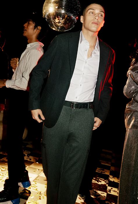 Petite hose models.  Shop top brands like Commando, DKNY, and more.  Find ...