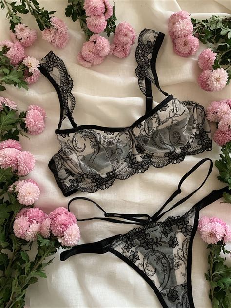 Petite lingerie. A blog about petite lingerie. I’m surprised this brand hasn’t received more attention from the small busted press, but it has a delightful range of lingerie available for sizes 28A to 34B and upwards. 