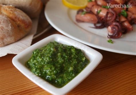 Petržlenové pesto s novým cesnakom - recept Varecha.sk