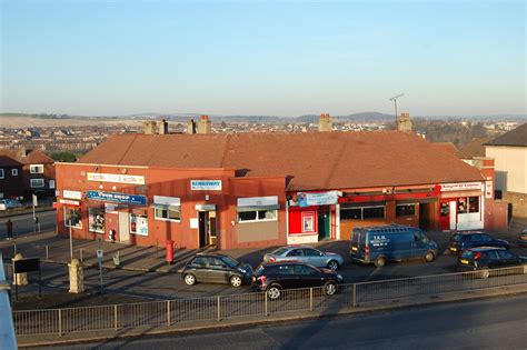 Petro Shops, Dundee Cash & Carry - Yell