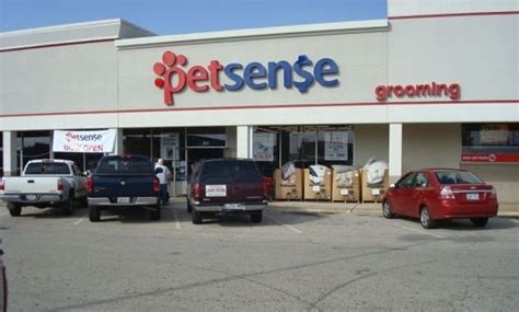 Petsense by Tractor Supply is a pet specialty retailer focused on meeting the needs of pet owners, primarily in small and mid-size communities. We specialize in providing a large assortment of pet food, supplies and services, such as grooming and training, and offering customers a tailored experience while providing the top-quality products ...