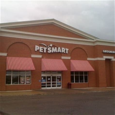 Petsmart hours of operation at 3713 Easton Market, Columbus, OH 43219. Includes phone number, driving directions and map for this Petsmart location. Find the hours of operation, nearby locations, phone numbers, addresses, driving directions and more for top companies. 