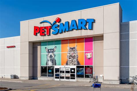 Find Massachusetts PetSmart pet store locati
