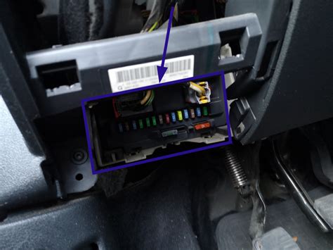 Peugeot 207 manuel boite a fusibles. - Jeep liberty crd repair manual download.