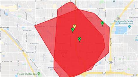 According to the PG&E outage map, roughly 15,000 customers in Fresno were dealing with outage issues, including 2,913 in the Tower District and 2,800 near River Park.. 