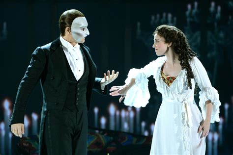 Phantom of the opera tour. The Phantom of the Opera, the longest running musical in Broadway history, is to have its final curtain call in February, after a 35-year run. Andrew Lloyd-Webber's production has been staged ove ... 
