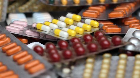 Pharmaceuticals: Drug makers Glenmark, Aurobindo recall