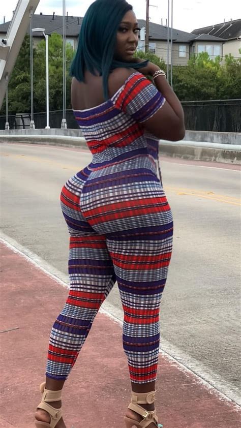 Phat bbw booty. Emmanuel C.M. Published: October 27, 2014. 2014 was the year of the Booty (at least ). After Nicki Minaj's "Anaconda" turned heads— — and J.Lo made a song with Iggy Azalea dedicated to the ... 